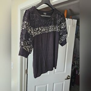 Women's Black Lace Floral Top